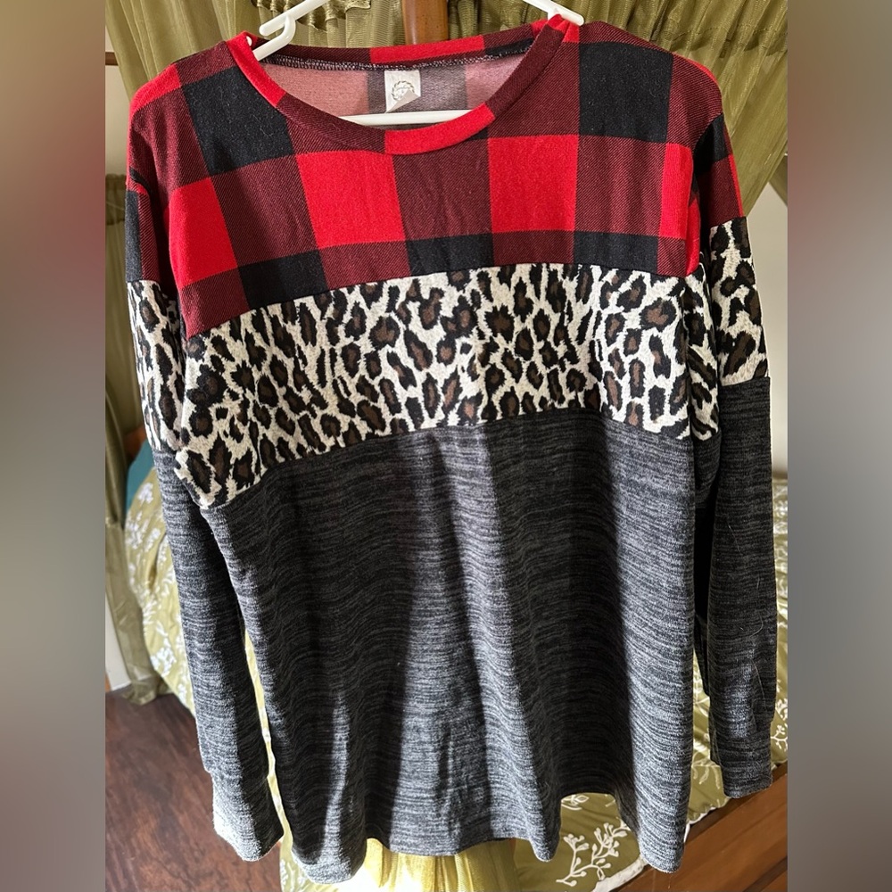 Chic Red Plaid and Leopard Print Long Sleeve Top